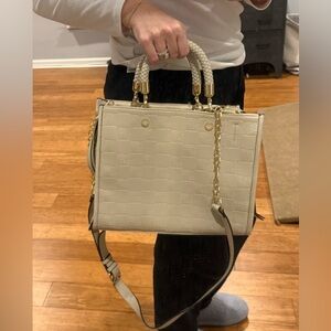 NWOT STEVE MADDEN BJEANNEE BAG